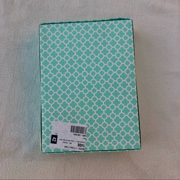 Cupcake Liners & Flags Set Chevron Print Blue - Picture 3 of 3